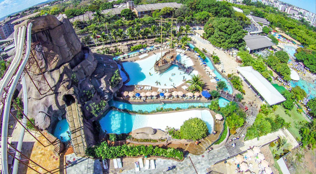 Thermas Place Apartamentos Oficial Mais Parques Caldas Novas Bagian luar foto