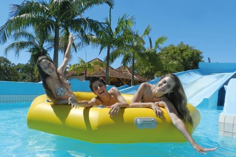 Thermas Place Apartamentos Oficial Mais Parques Caldas Novas Bagian luar foto